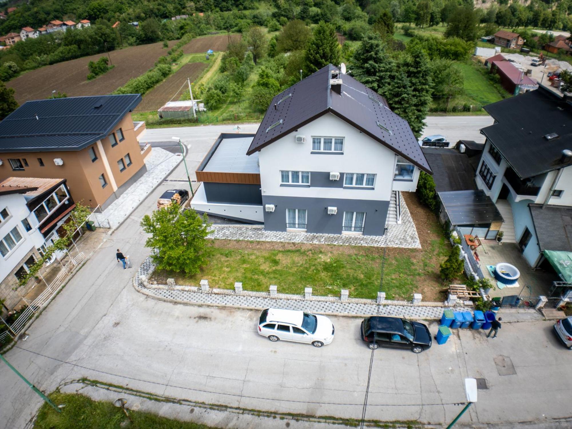 Sunny Corner Apartments Visoko Exterior foto